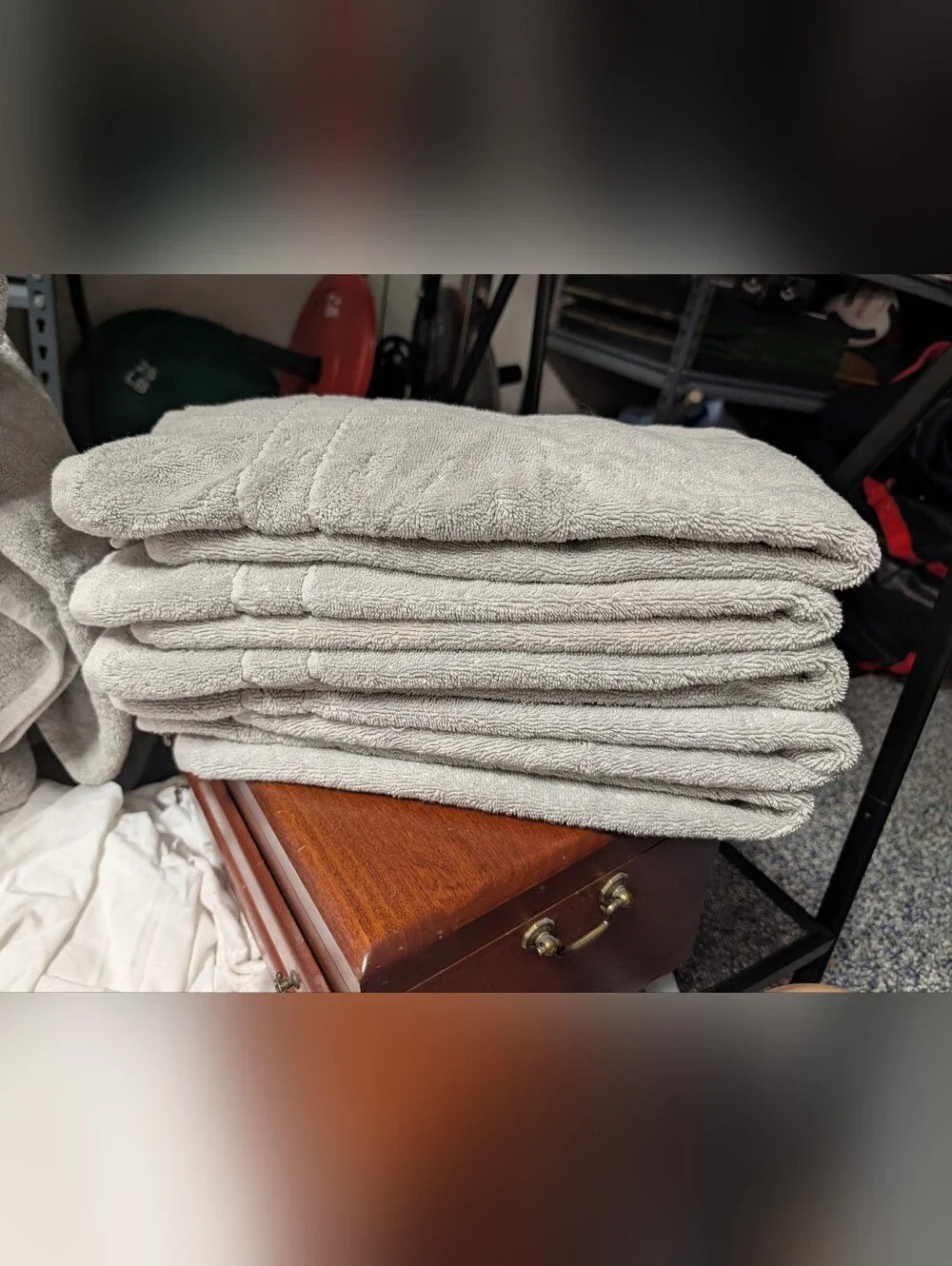 Set Cozy Earth Light Grey Bath Sheets (7) Hand Towels (5)